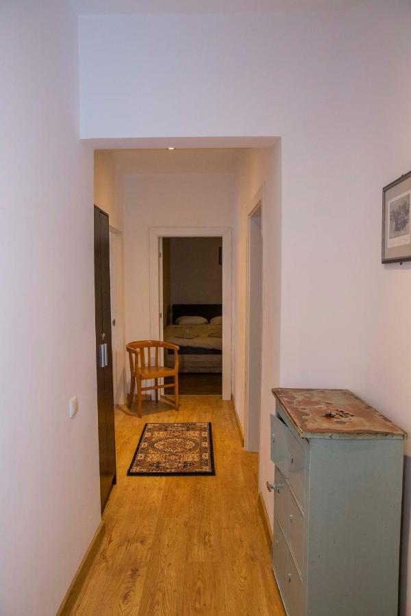Central Sofia 3-Bedroom Apartment - Urban Art Gallery - Free Parking! Exteriér fotografie