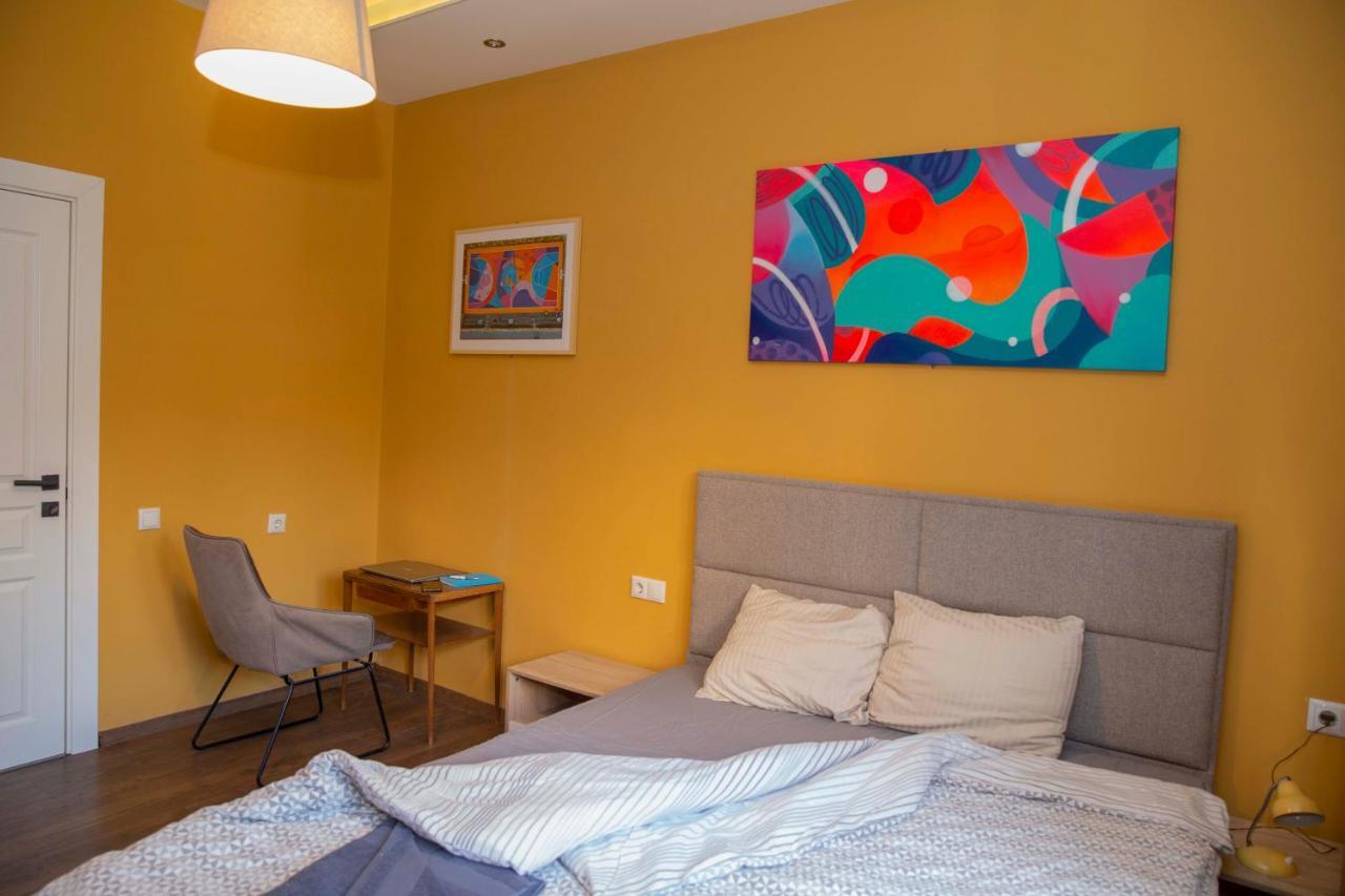 Central Sofia 3-Bedroom Apartment - Urban Art Gallery - Free Parking! Exteriér fotografie